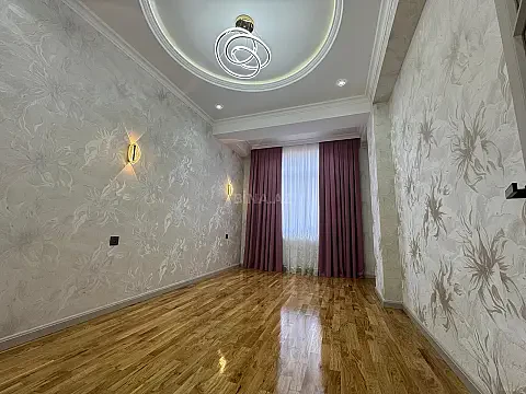 Satılır 3 otaqlı mənzil 92 m²