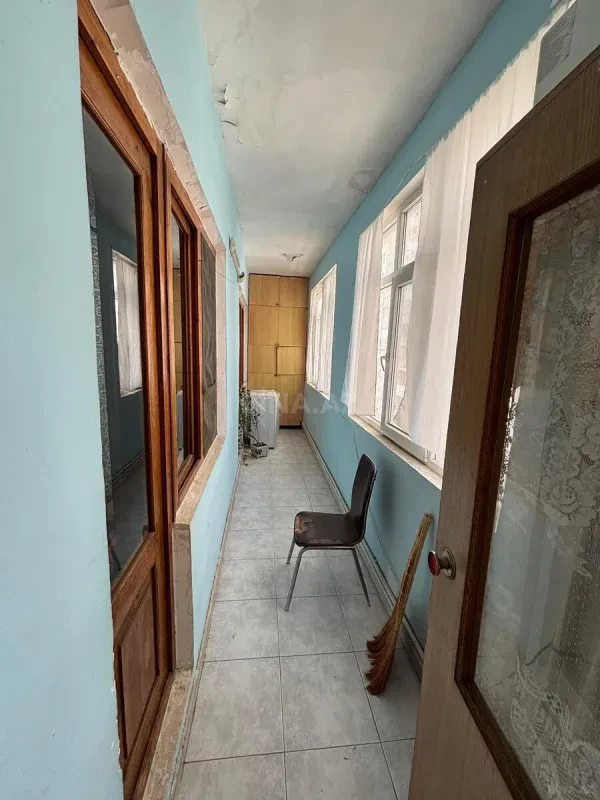 Kirayə verilir 4 otaqlı mənzil 100 m²