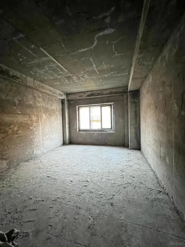 Satılır 2 otaqlı mənzil 89 m²