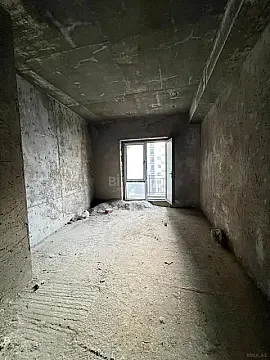 Satılır 2 otaqlı mənzil 89 m²