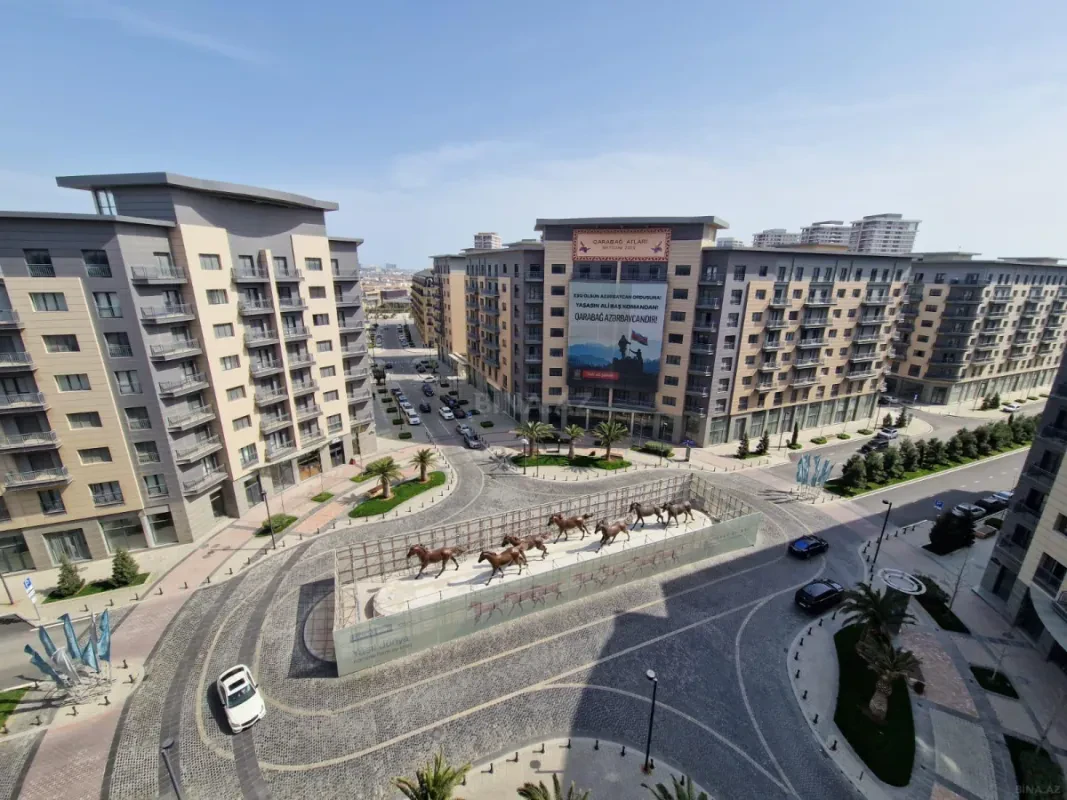 Satılır 2 otaqlı mənzil 89 m²