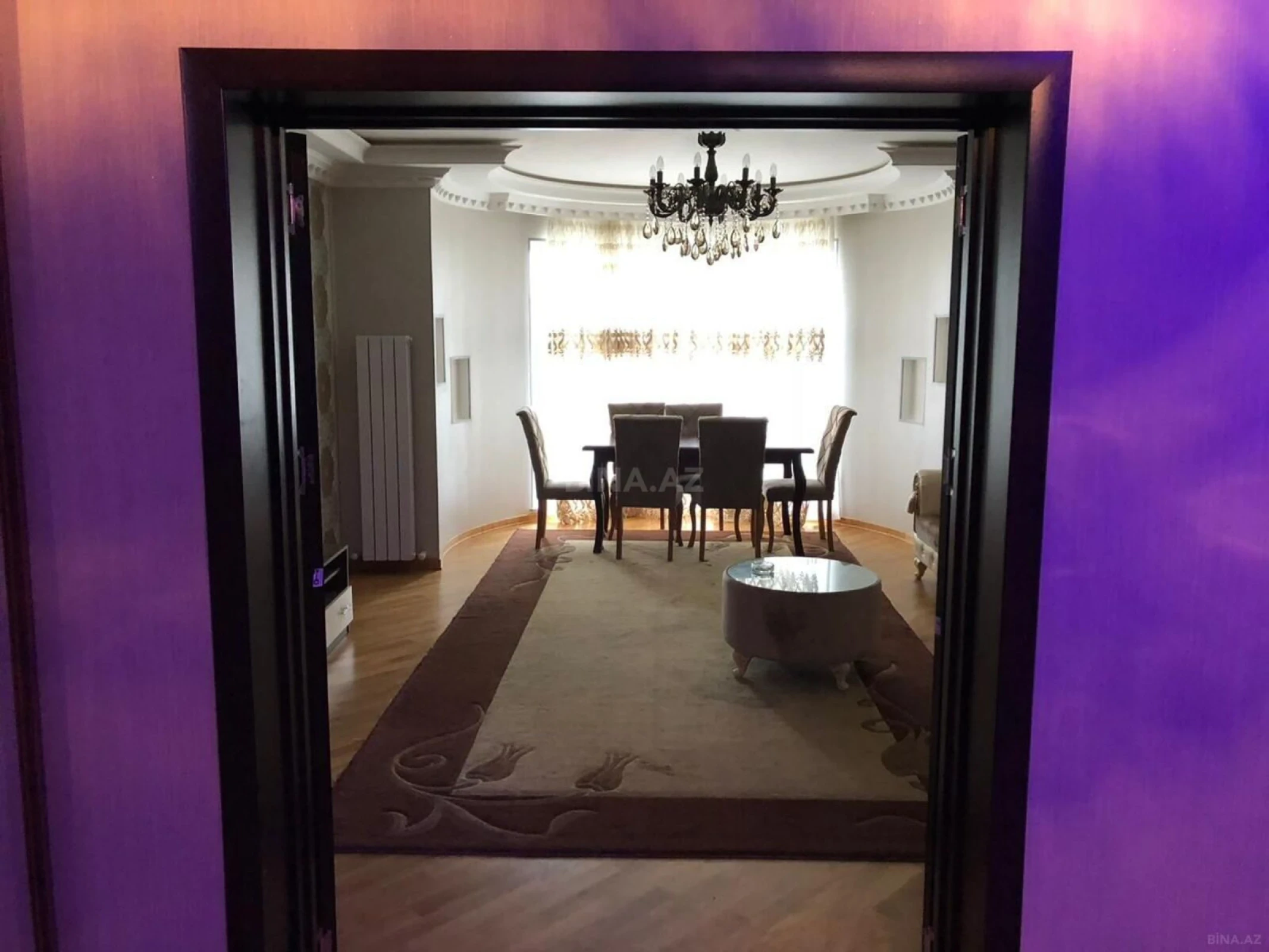 Kirayə verilir 3 otaqlı mənzil 135 m²