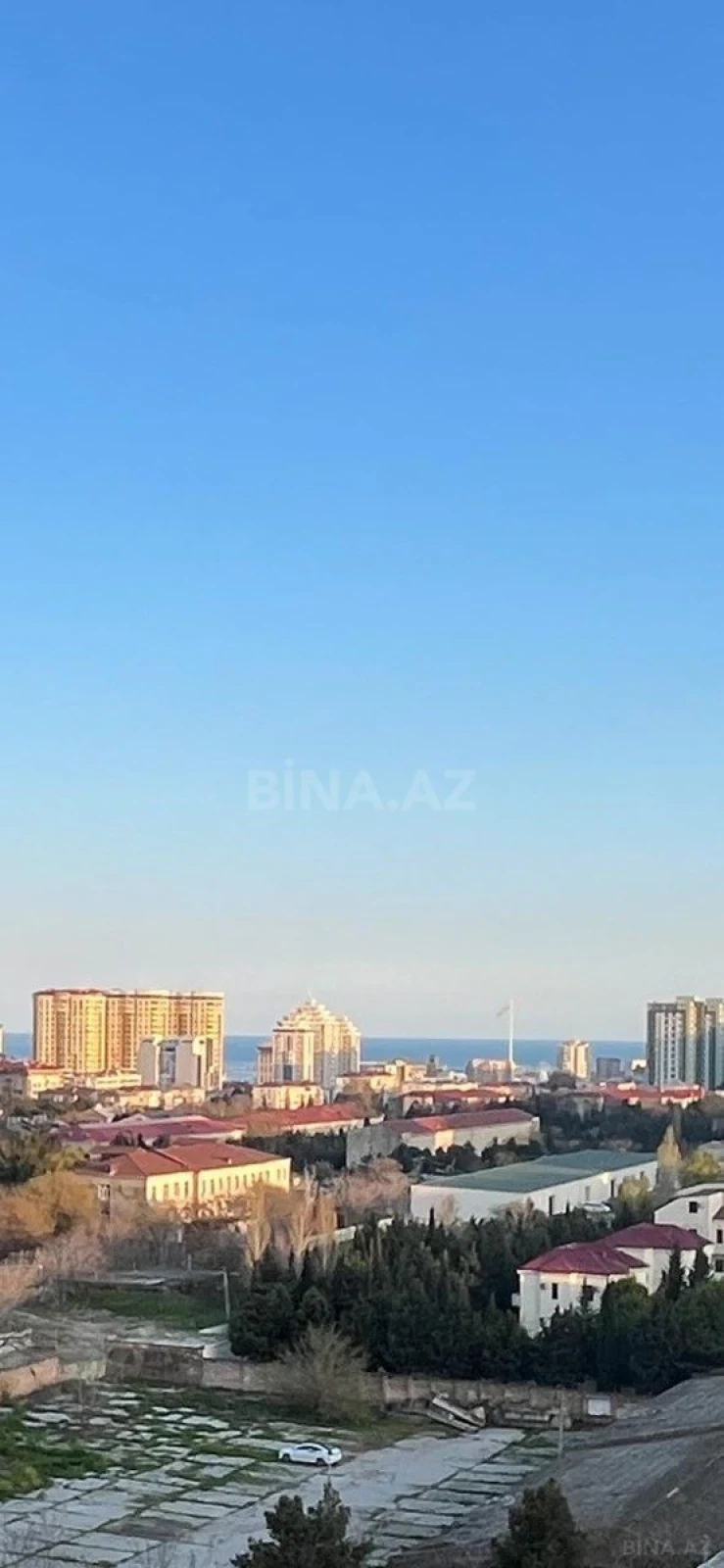 Satılır 2 otaqlı mənzil 99 m²