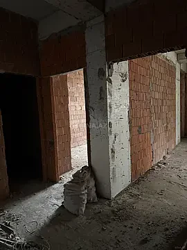 Satılır 2 otaqlı mənzil 99 m²