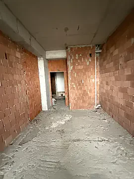 Satılır 2 otaqlı mənzil 99 m²