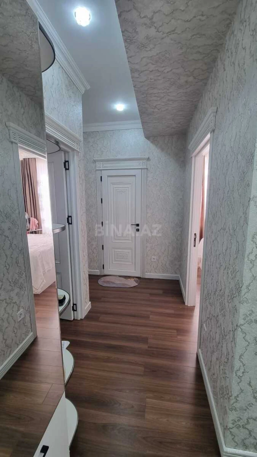 Satılır 2 otaqlı mənzil 60 m²
