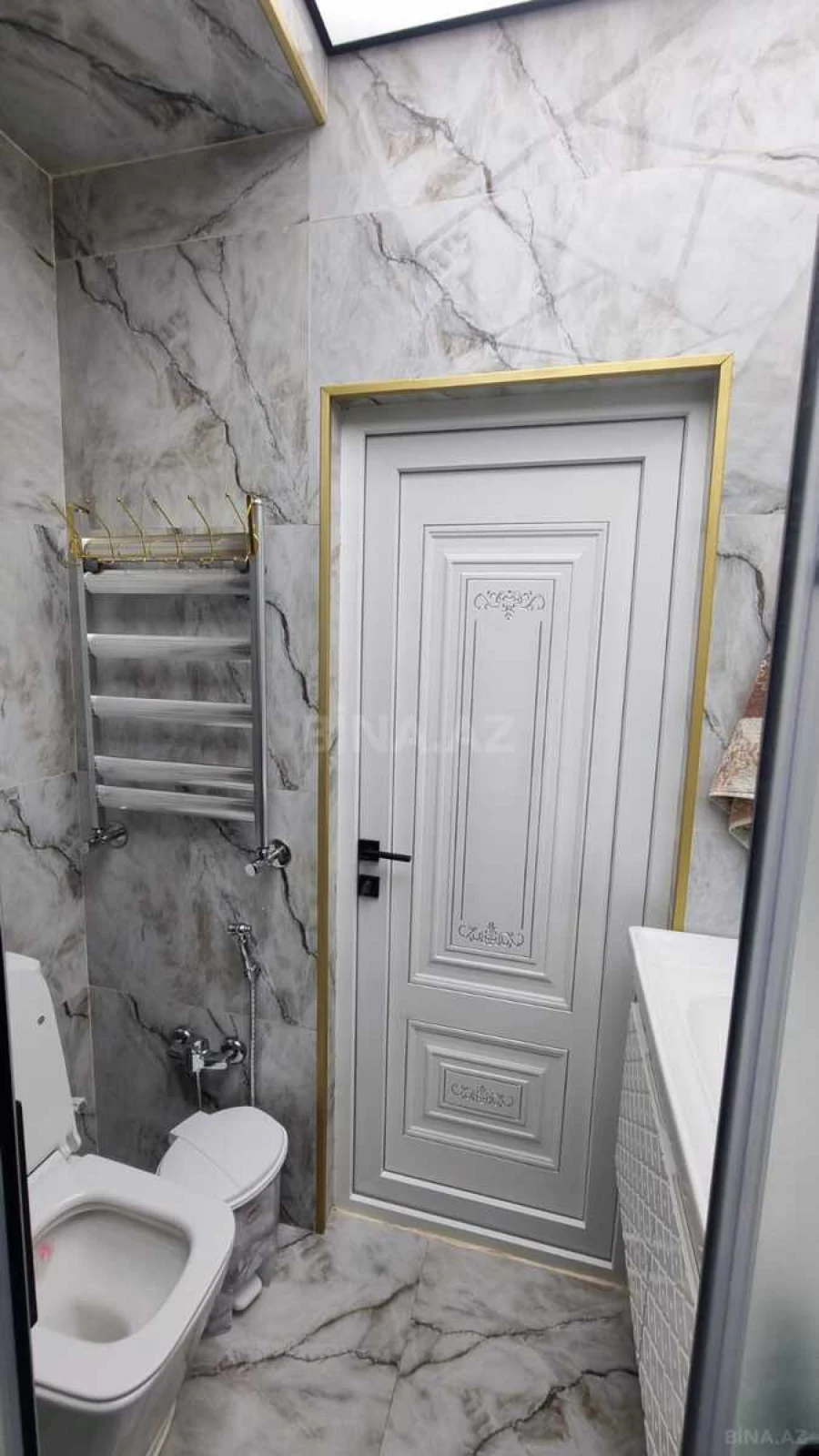 Satılır 2 otaqlı mənzil 60 m²