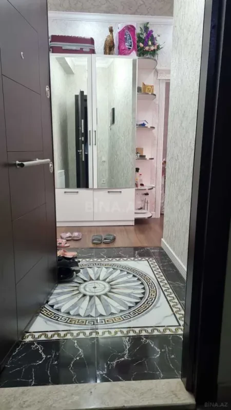 Satılır 2 otaqlı mənzil 60 m²