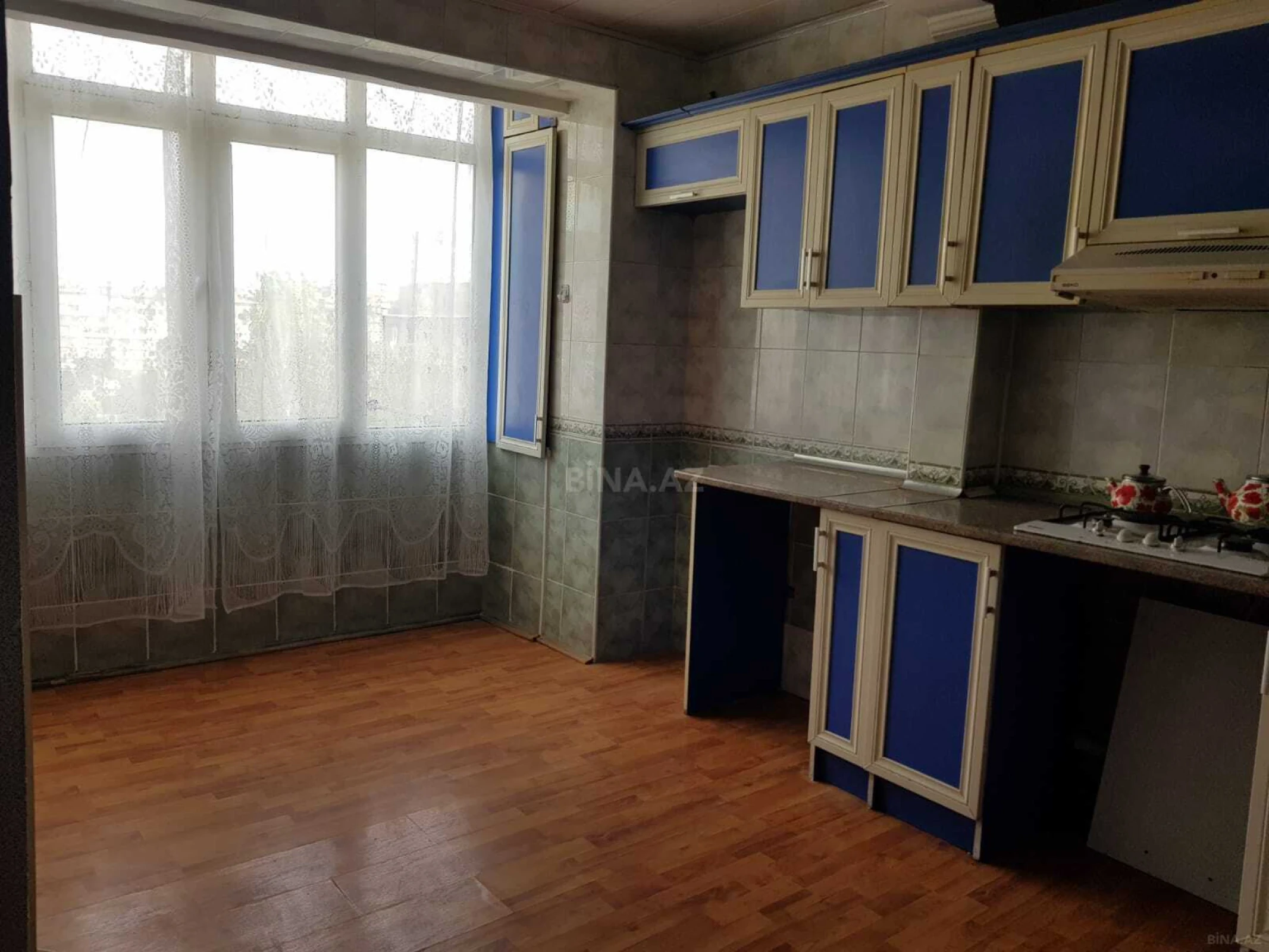 Kirayə verilir 2 otaqlı mənzil 52 m²