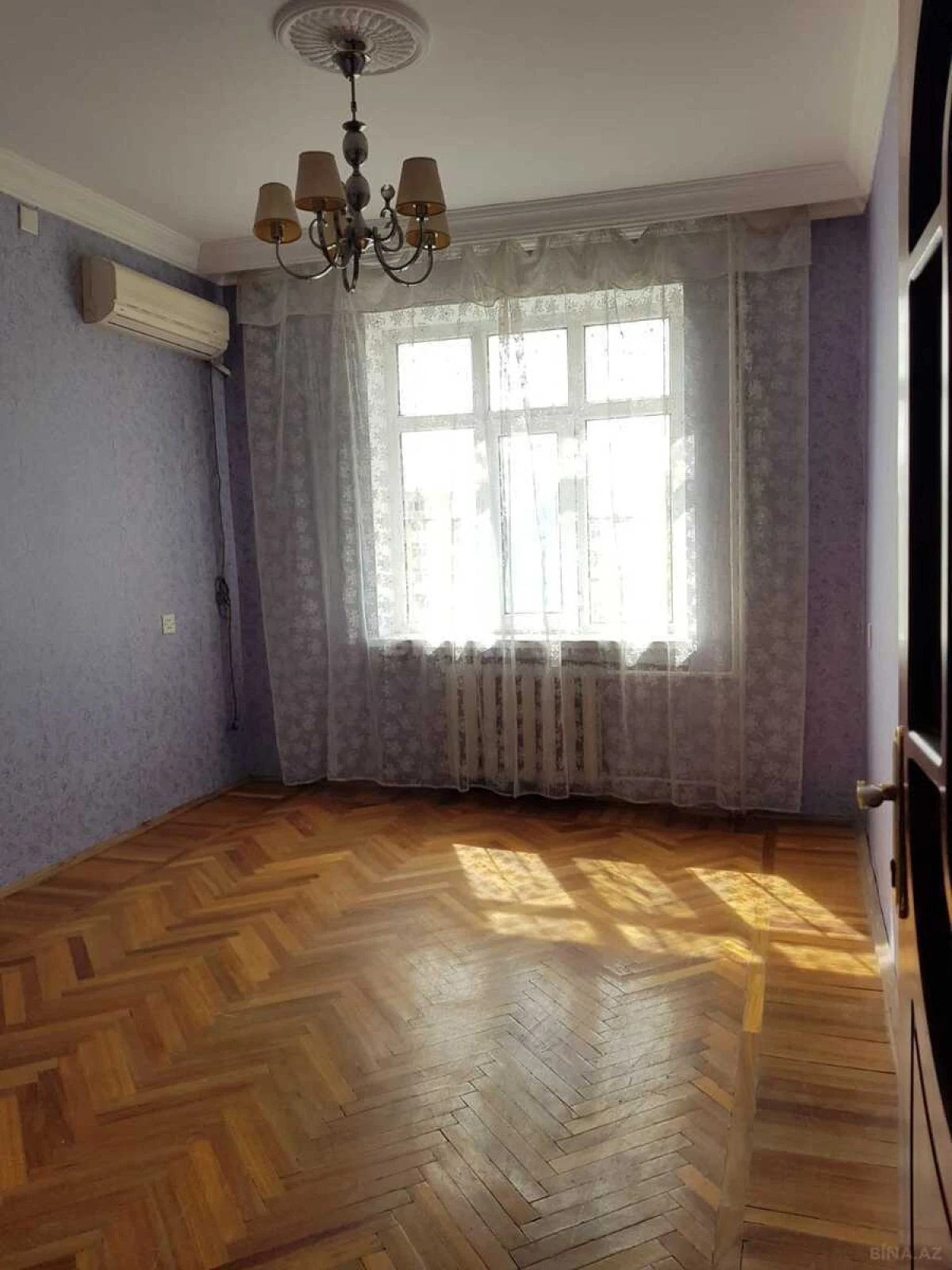 Kirayə verilir 2 otaqlı mənzil 52 m²