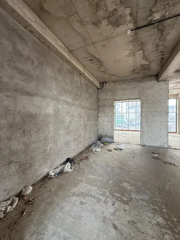 Satılır obyekt 97 m²