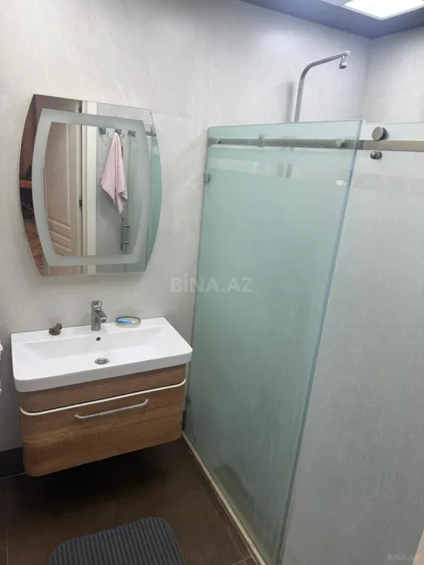 Satılır 2 otaqlı mənzil 96 m²