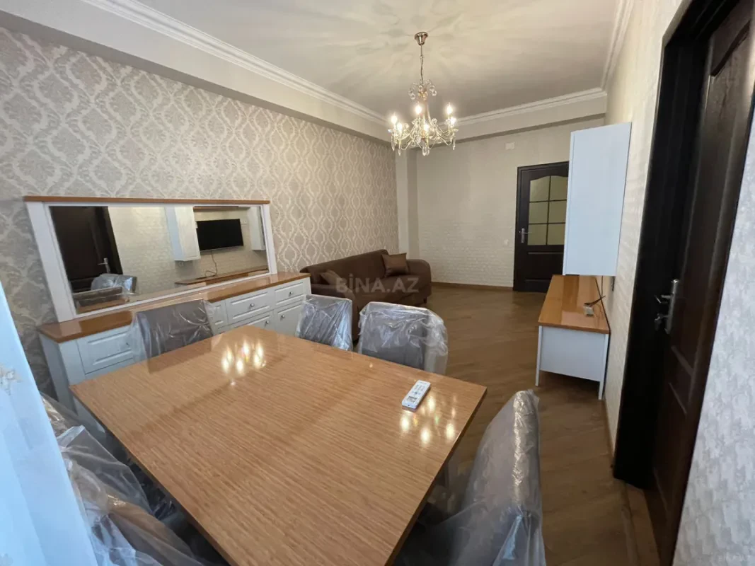 Kirayə verilir 2 otaqlı mənzil 75 m²