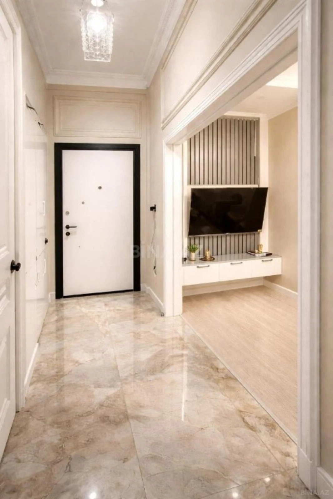 Satılır 2 otaqlı mənzil 70 m²