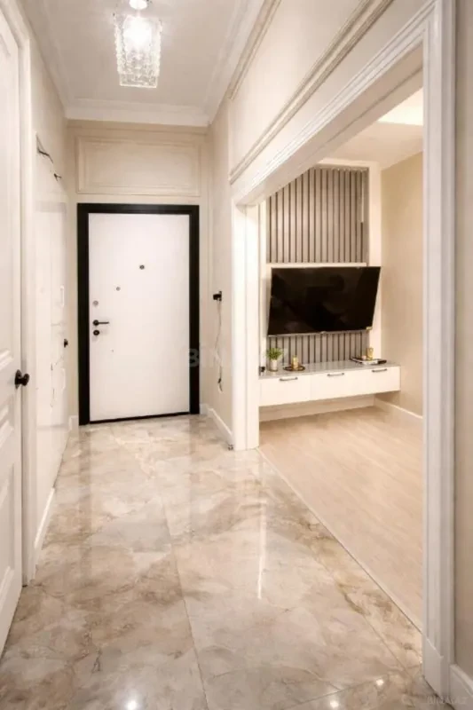 Satılır 2 otaqlı mənzil 70 m²