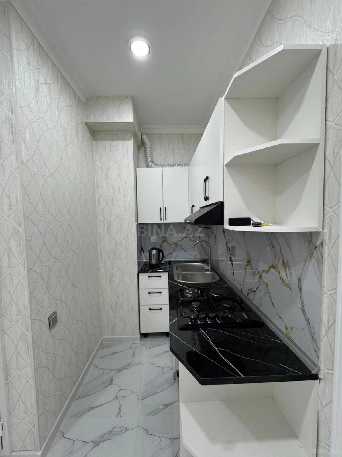 Satılır 2 otaqlı mənzil 44 m²