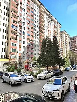 Satılır 3 otaqlı mənzil 125 m² — Bakı, Həzi Aslanov qəs. 3 otaq 125.00 m²
