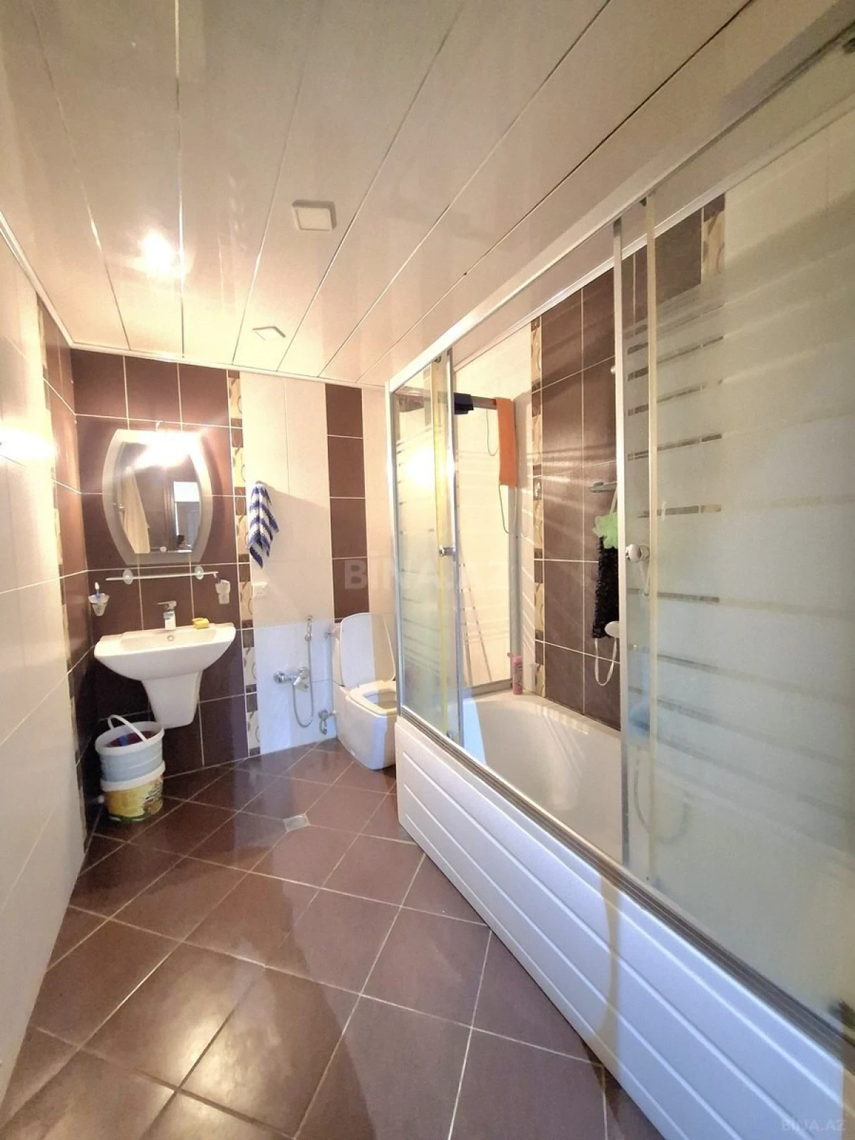 Satılır 3 otaqlı mənzil 125 m²