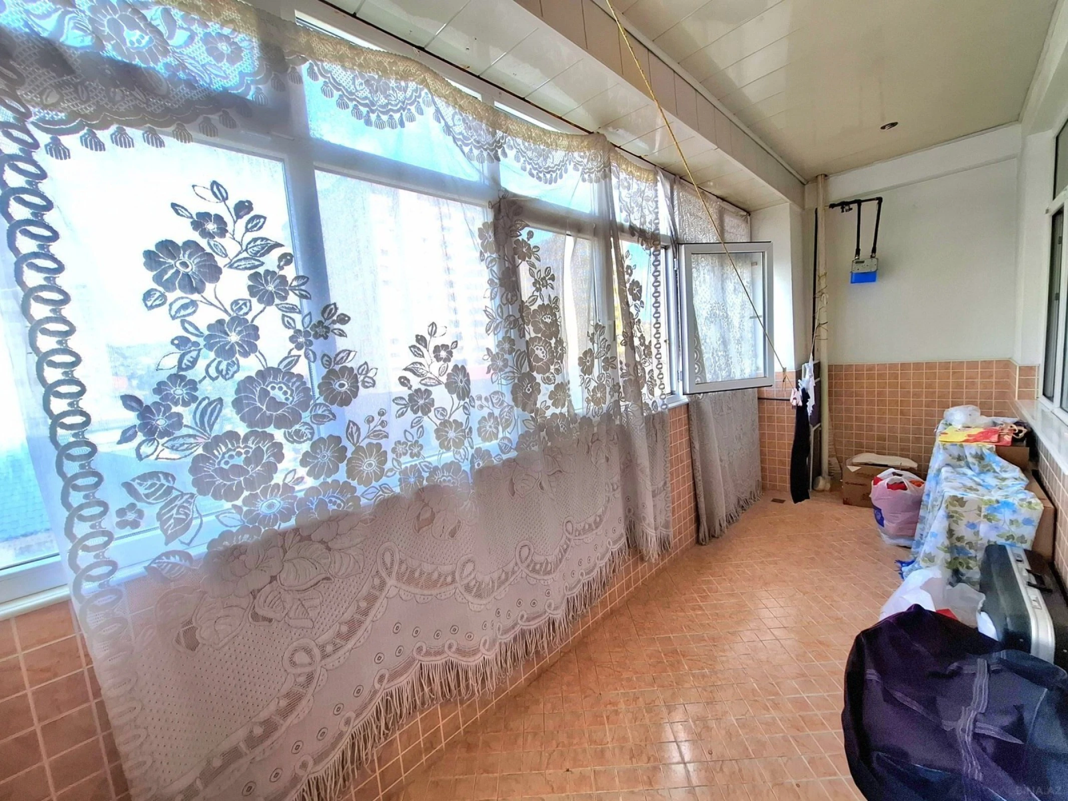 Satılır 3 otaqlı mənzil 125 m²