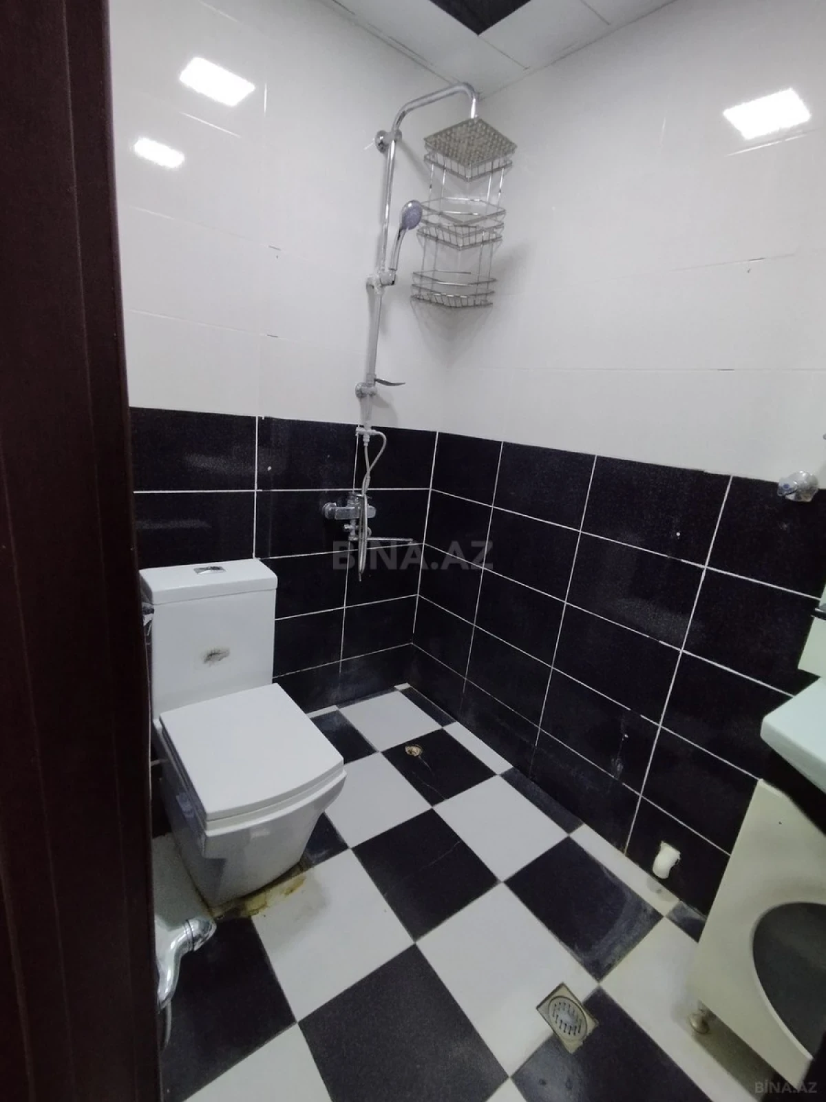 Kirayə verilir 2 otaqlı mənzil 53 m²
