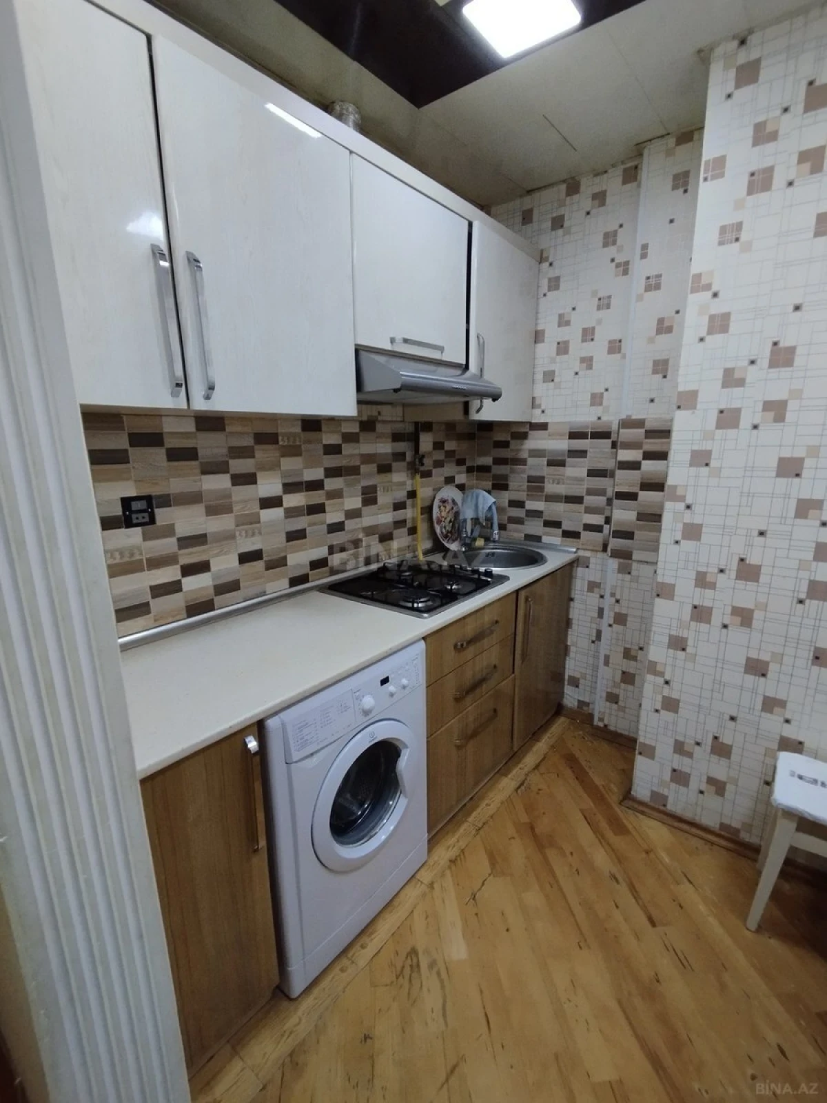 Kirayə verilir 2 otaqlı mənzil 53 m²