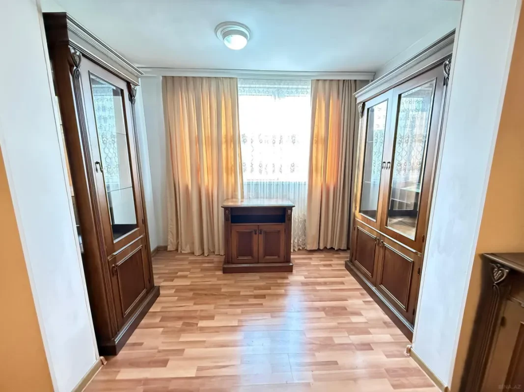 Satılır 2 otaqlı mənzil 55 m²