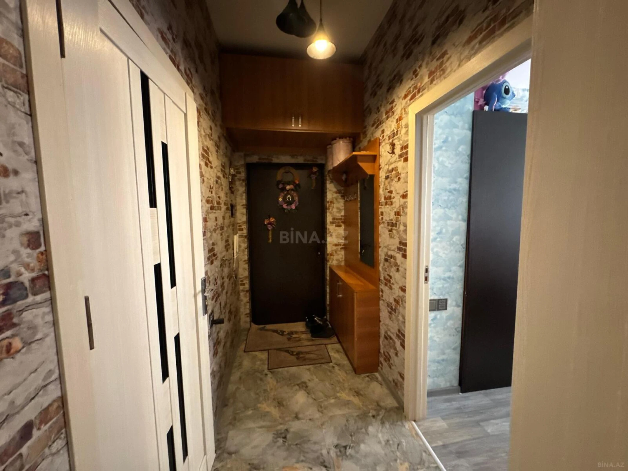 Satılır 2 otaqlı mənzil 42 m²