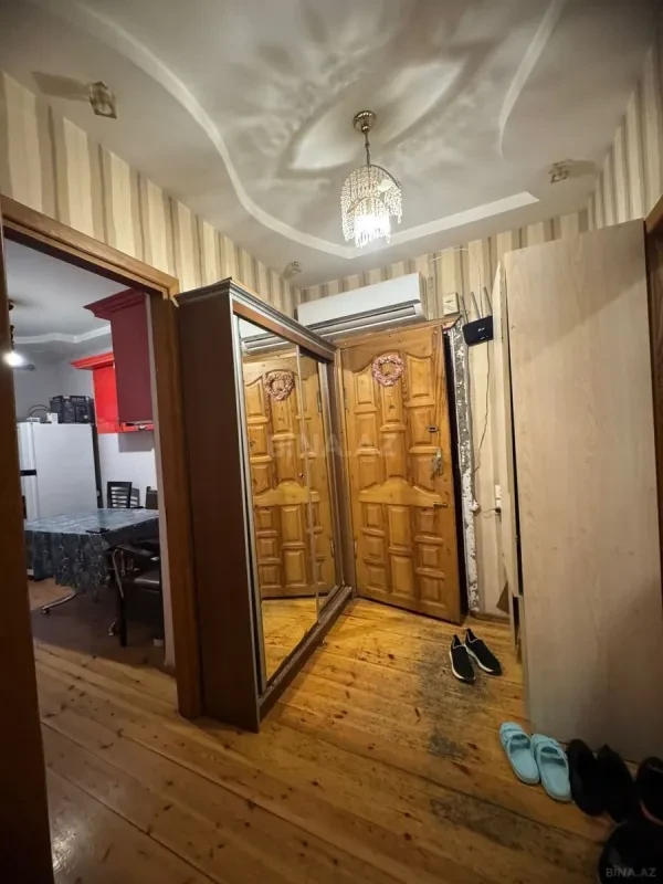 Kirayə verilir 3 otaqlı mənzil 100 m²