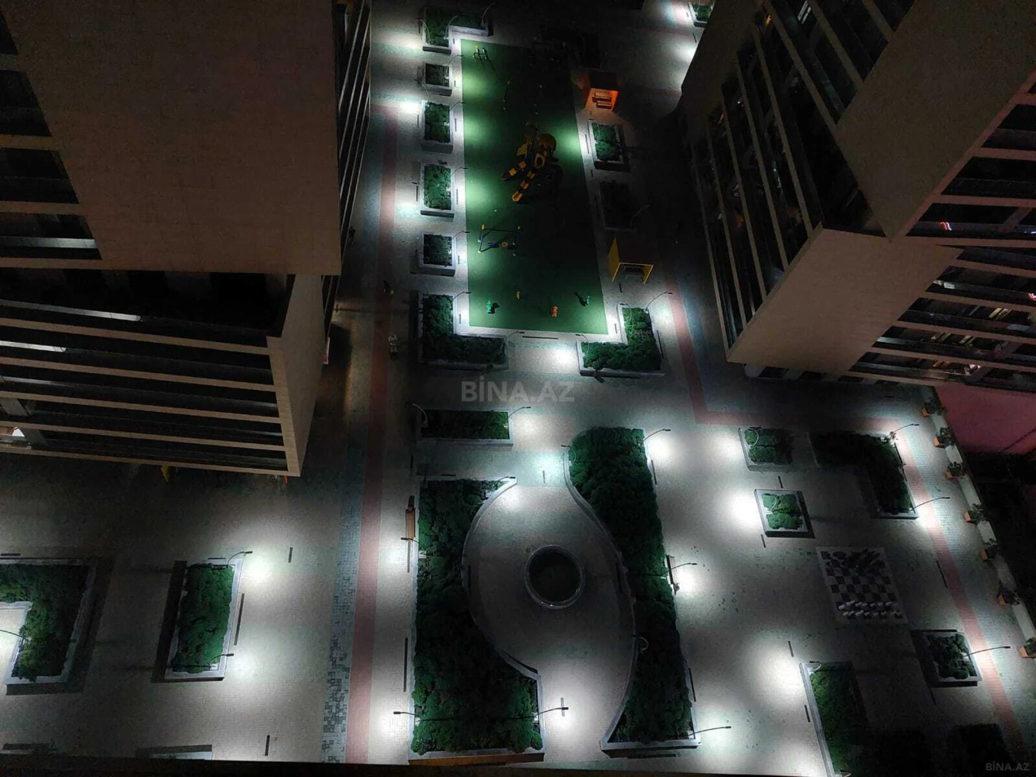 Kirayə verilir 2 otaqlı mənzil 64 m²