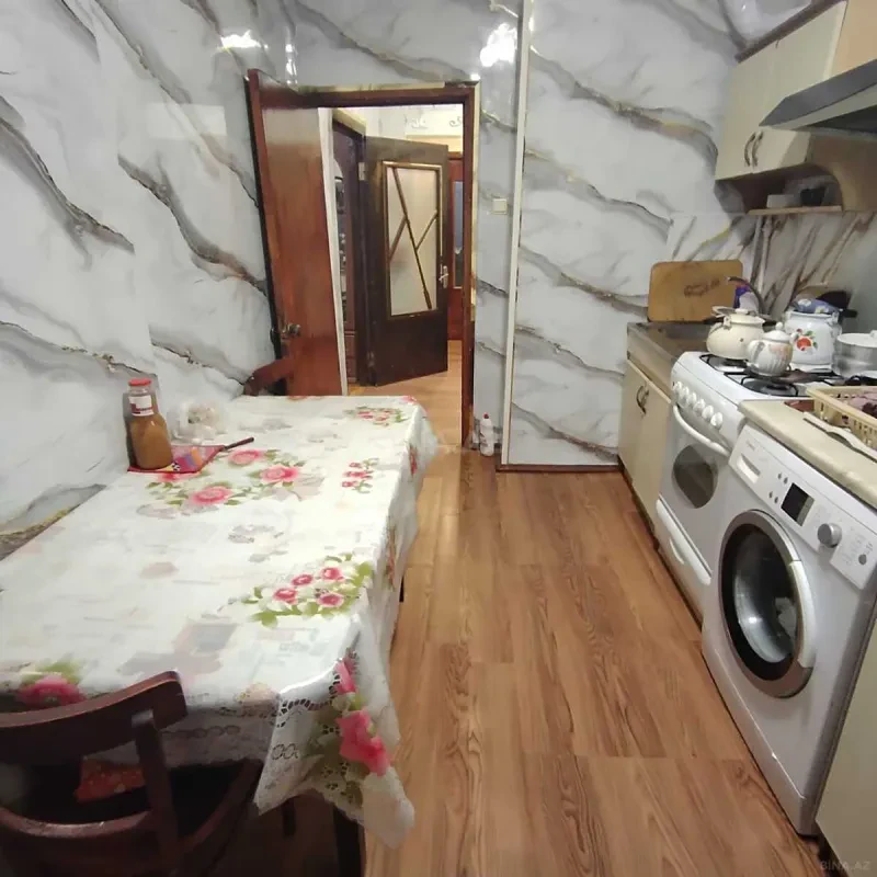 Satılır 3 otaqlı mənzil 85 m²