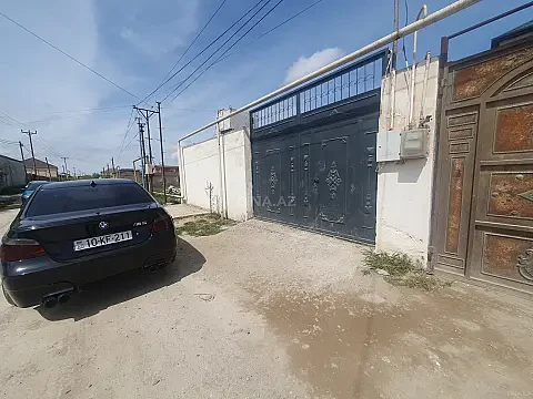 Satılır 3 otaqlı həyət evi 90 m²