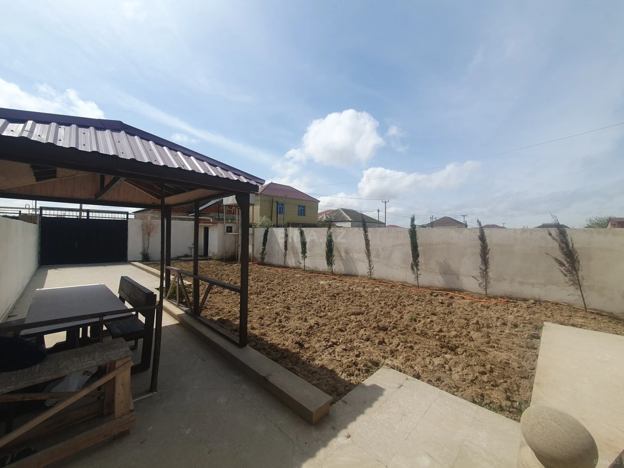 Satılır 3 otaqlı həyət evi 90 m²