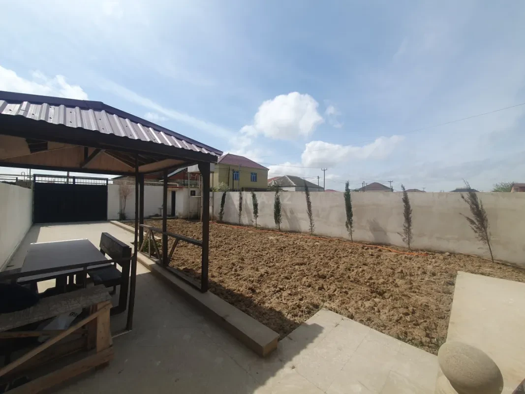 Satılır 3 otaqlı həyət evi 90 m²