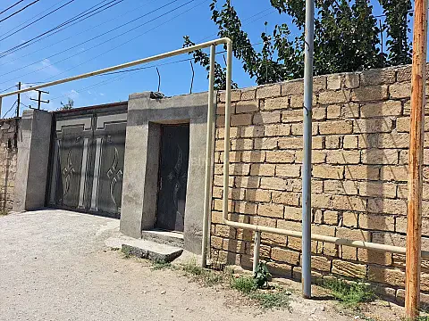 Satılır 8 otaqlı həyət evi 220 m² — Sumqayıt 8 otaq 220.00 m²