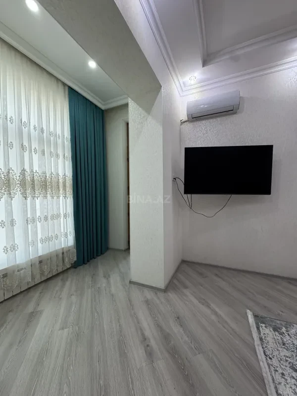 Kirayə verilir 3 otaqlı mənzil 100 m²