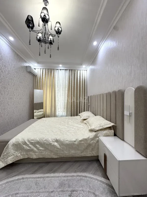 Kirayə verilir 3 otaqlı mənzil 100 m²