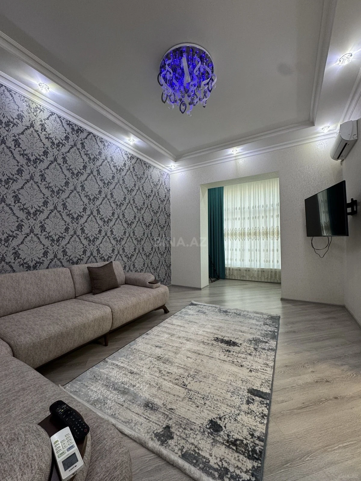 Kirayə verilir 3 otaqlı mənzil 100 m²