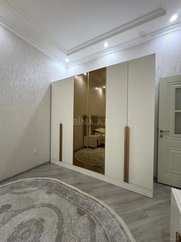 Kirayə verilir 3 otaqlı mənzil 100 m²