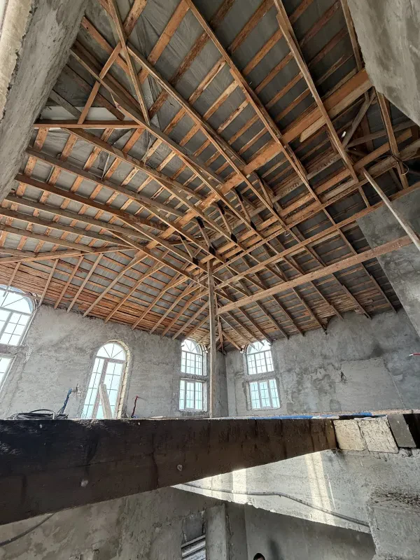 Satılır 10 otaqlı həyət evi 390 m²