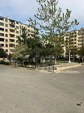 Satılır 2 otaqlı mənzil 62 m²