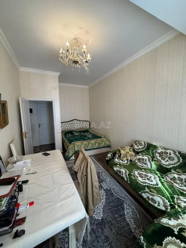 Satılır 1 otaqlı mənzil 41 m²