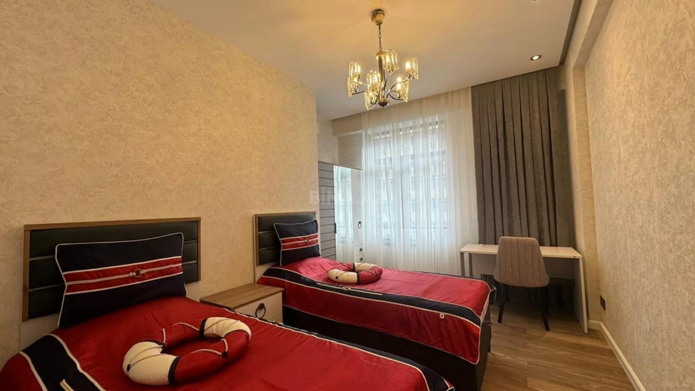 Kirayə verilir 3 otaqlı mənzil 88 m²