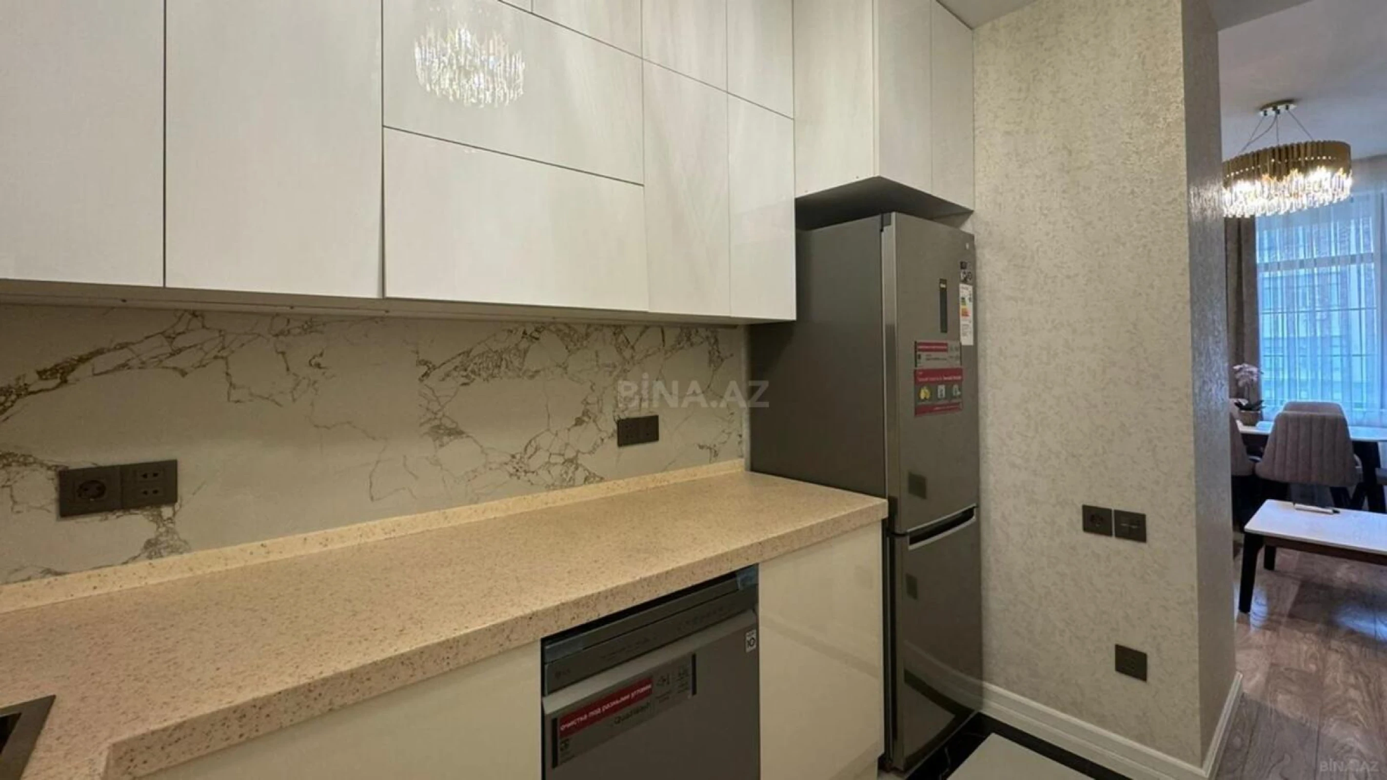 Kirayə verilir 3 otaqlı mənzil 88 m²