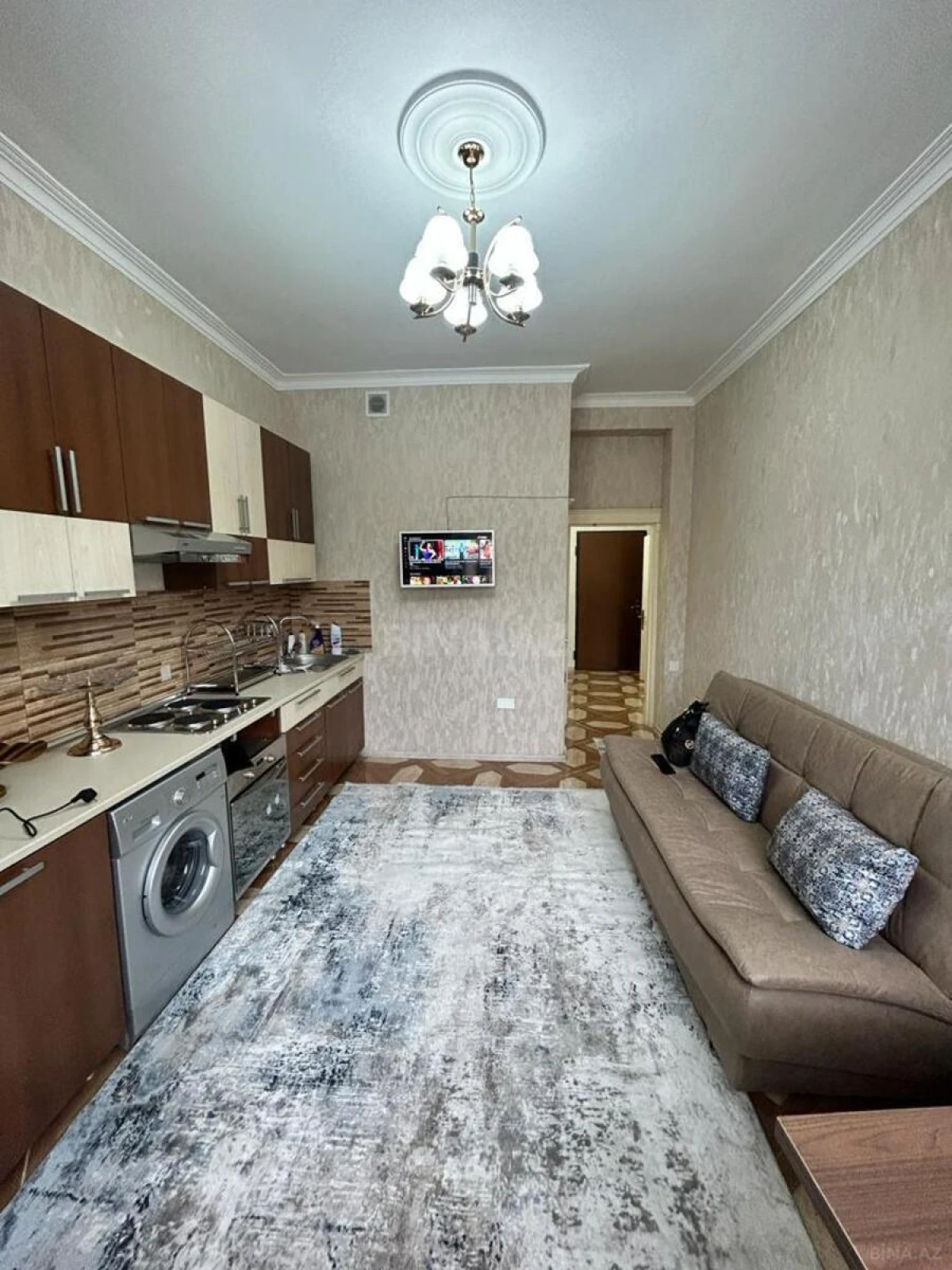 Satılır 1 otaqlı mənzil 60 m²