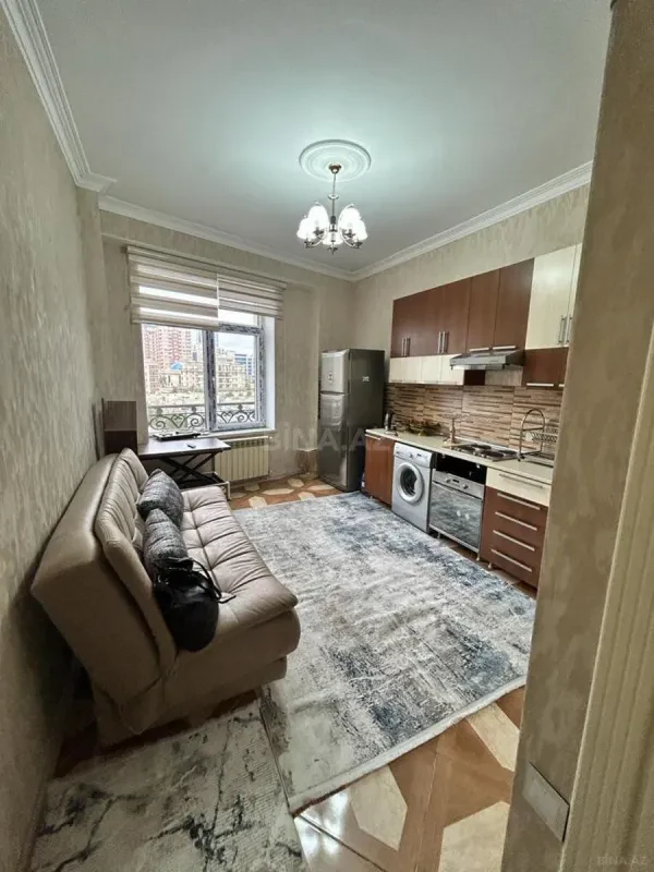 Satılır 1 otaqlı mənzil 60 m²