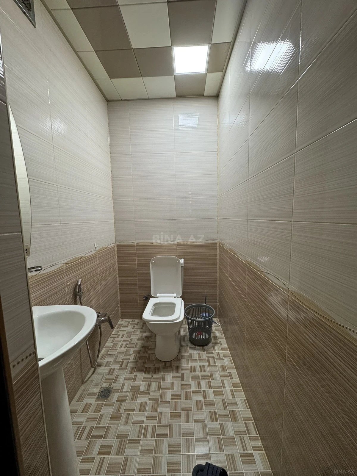 Kirayə verilir 2 otaqlı mənzil 100 m²