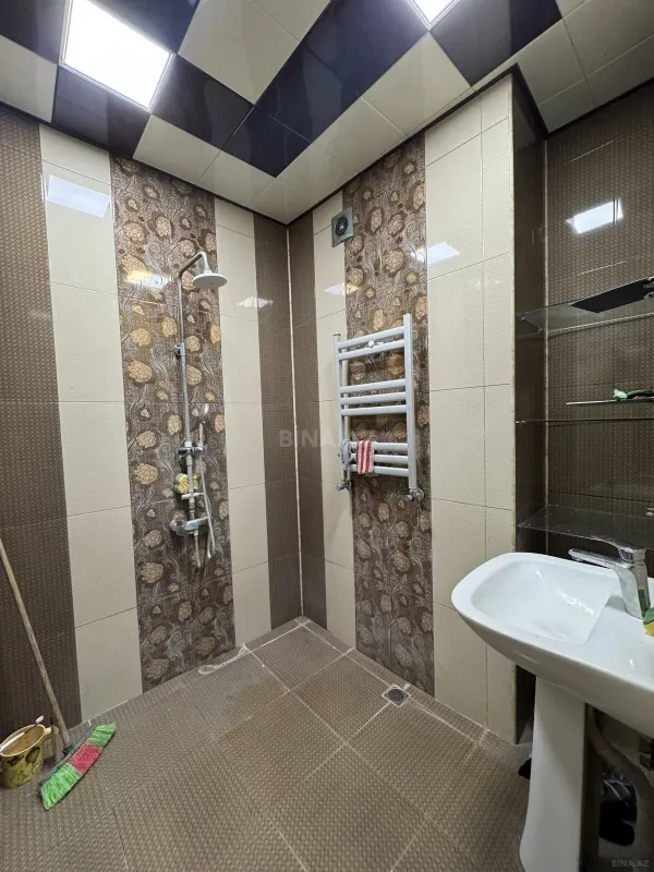 Kirayə verilir 2 otaqlı mənzil 100 m²