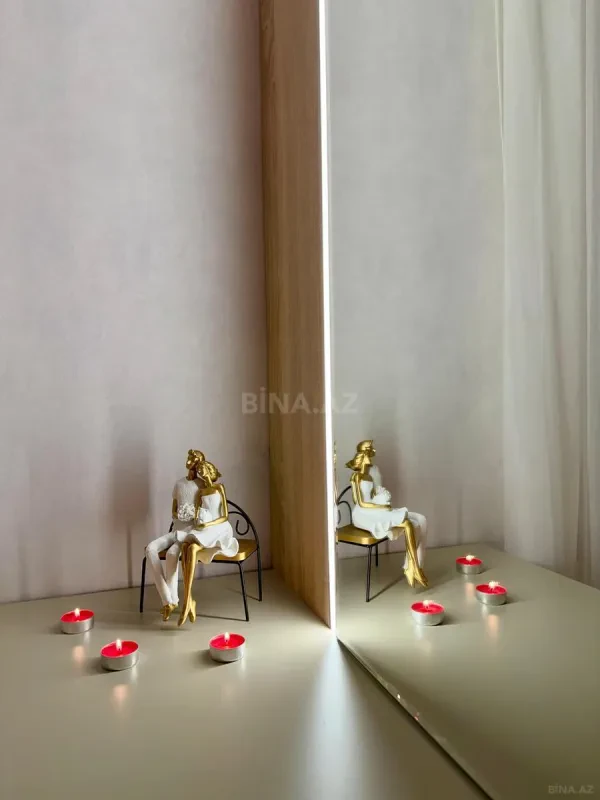 Satılır 2 otaqlı mənzil 76.5 m²