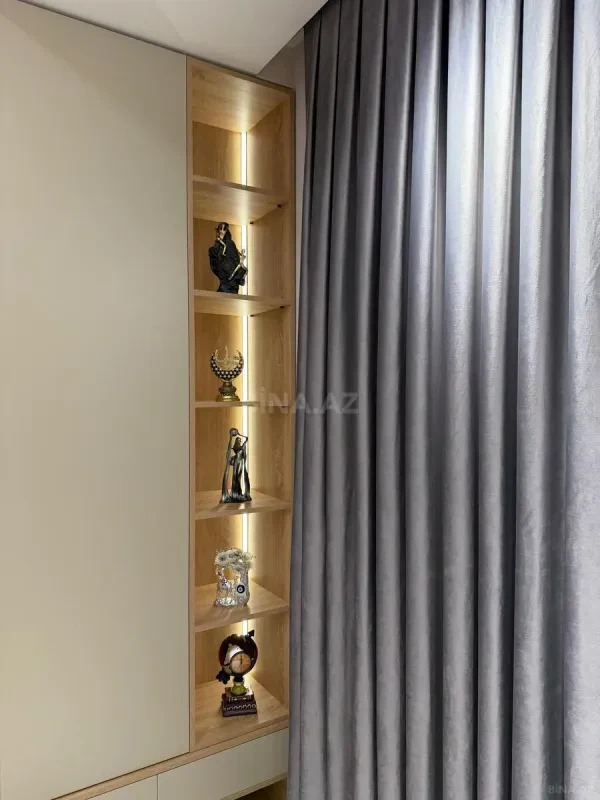 Satılır 2 otaqlı mənzil 76.5 m²