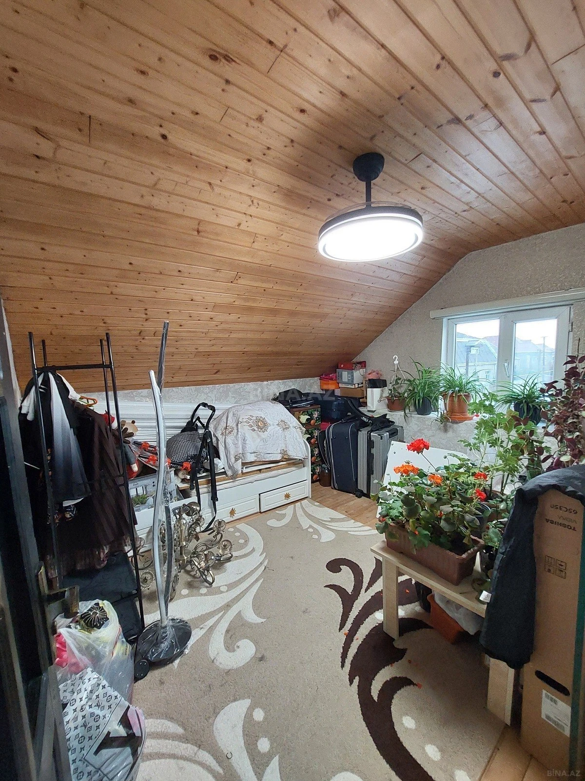 Satılır 6 otaqlı həyət evi 110 m²